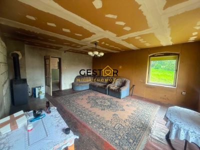 🏡✨ Na sprzedaż dom do całkowitego remontu z dużą działką – Piława Górna, ul. Kośmińska 26 ✨🏡