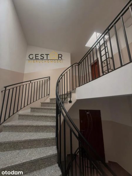 🏡 Przestronne mieszkanie 79,82 m² z garażem, 2 balkonami i klimatyzacją | Legnica 🏡