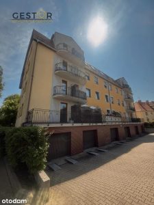 🏡 Przestronne mieszkanie 79,82 m² z garażem, 2 balkonami i klimatyzacją | Legnica 🏡