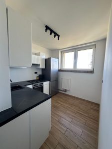 🌄 Przestronne 3-pokojowe mieszkanie z balkonem i widokiem na panoramę Gór Sowich