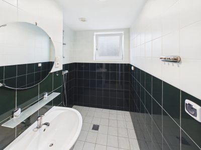 🏡 **PRZESTRONNY DOM W PIESZYCACH – DOSKONAŁY POTENCJAŁ I WIELE MOŻLIWOŚCI!** ✨