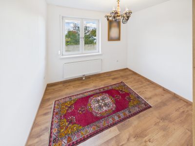 🏡 **PRZESTRONNY DOM W PIESZYCACH – DOSKONAŁY POTENCJAŁ I WIELE MOŻLIWOŚCI!** ✨