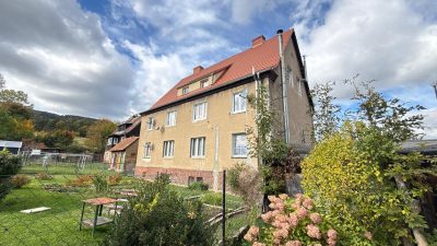 🏡🌿 **MIESZKANIE Z DUŻYM OGRÓDKIEM W MALOWNICZYCH KAMIONKACH!** 🌿🏡