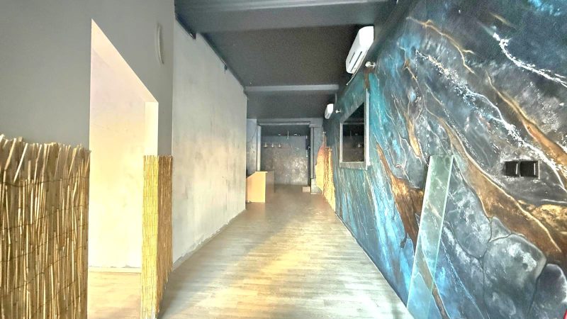 🏢 **LOKAL USŁUGOWY DO WYNAJĘCIA – ŚCISŁE CENTRUM DZIERŻONIOWA!** 🔑